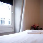 55 - Centre Hotel