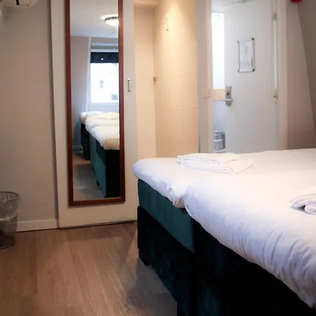 55 - Centre Hotell 2*