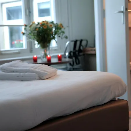 55 - Centre 2* אמסטרדם