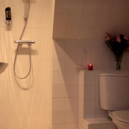 55 - Centre 2* אמסטרדם