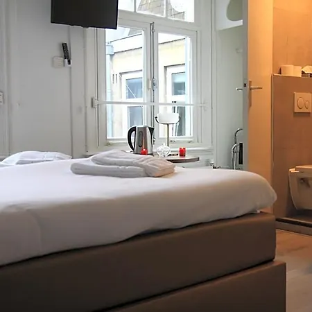 55 - Centre Hotel
