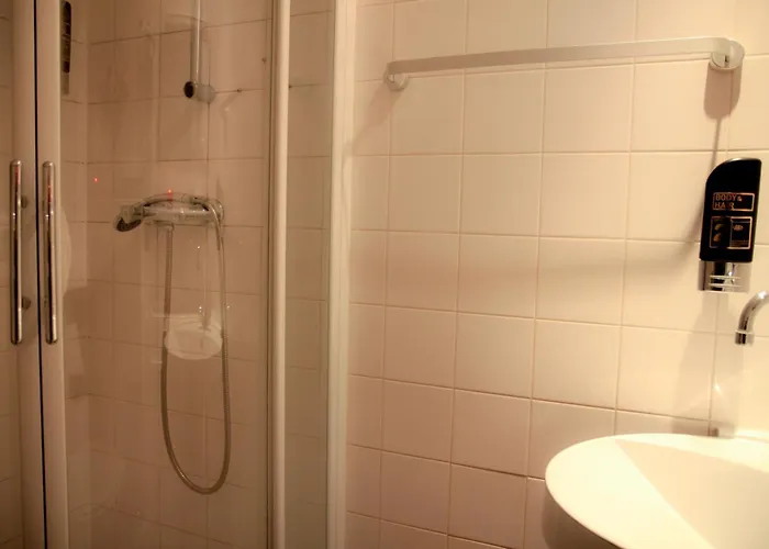 55 - Centre Ξενοδοχείο 2*